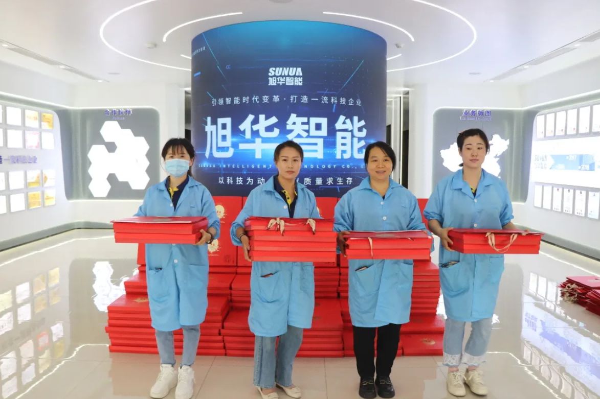 心系员工，情暖中秋 ▏利来国际智慧为全体员工发放中秋节福利！